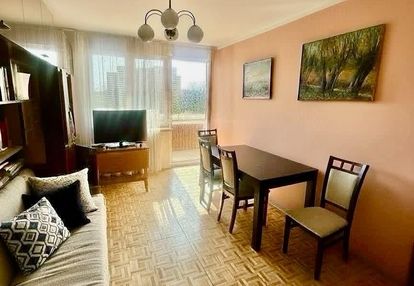 3 pokojowe z balkonem i piwnicą!