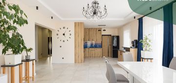 Dom 240m2  z dużą działką