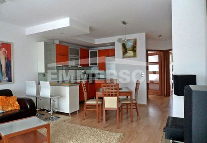 W pełni wyposażone mieszkanie w segmencie