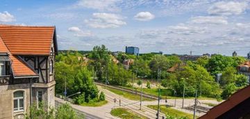 Mieszkanie z piwnicą i lokalem użytkowym w centrum