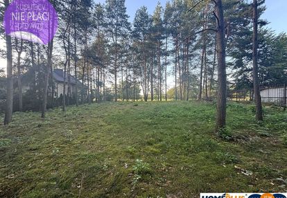 Kształtna działka budowlana w lesie blisko rzeki