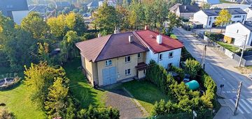 Łódź górna: bliźniak 138 m² z garażem