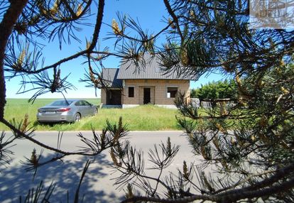 Dom wolnostojący - działka 700 m2