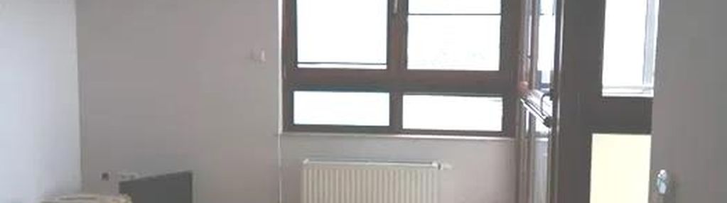 Wyposażone 4 pokoje, komunikacja, garaż, komórka