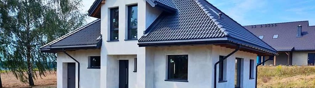 Dom wolnostojący z dobrym dojazdem do miasta