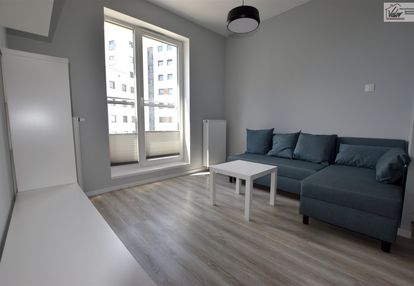 W cenie miejsce postojowe pod budynkiem. morenowa