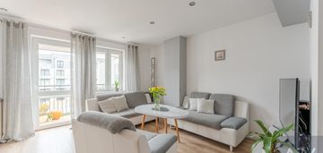 Dwupoziomowe atrakcyjne mieszkanie w kołobrzegu!