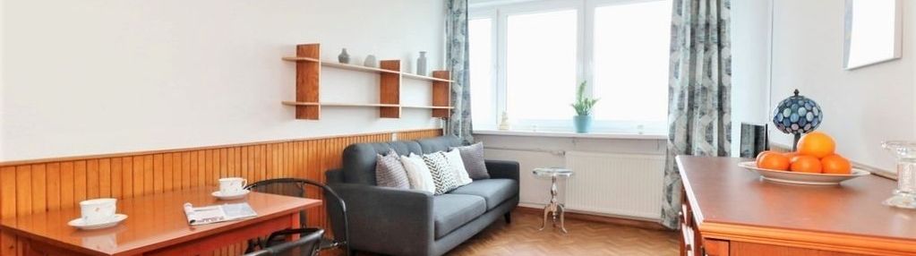 Dwa pokoje z pięknym widokiem na wisłę i warszawę