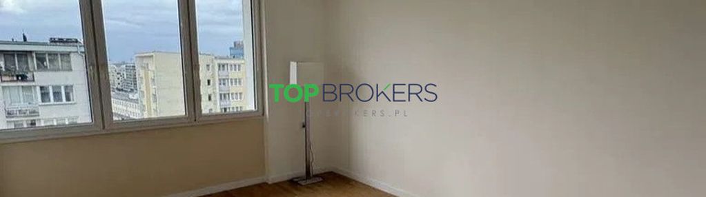 Dwa pokoje z osobną kuchnią i widokiem na centrum