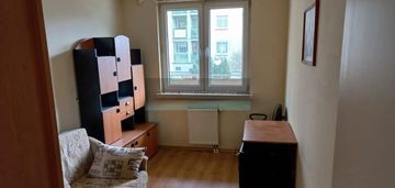 Wysoki parter. możliwość wydzielenia 3 pokoju.