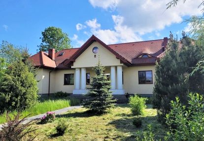 Dom z 2012r na działce 1530 m.kw. lub 1,77 ha.