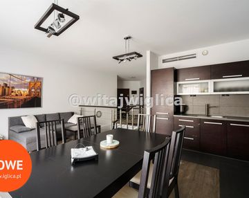 4-pokojowe mieszkanie przy pl. dominikańskim