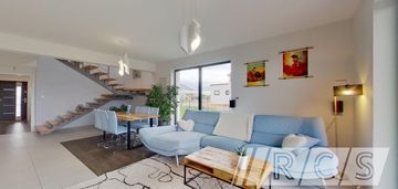 „luksusowy dom z dużą działką 1450 m² | kębłowice