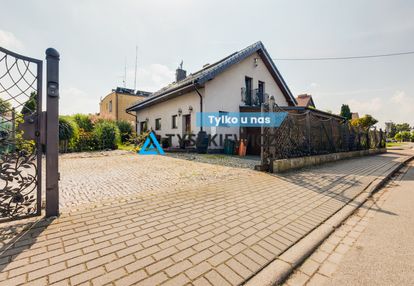 Solidnie wykonany dom z dobrym sąsiedztwem