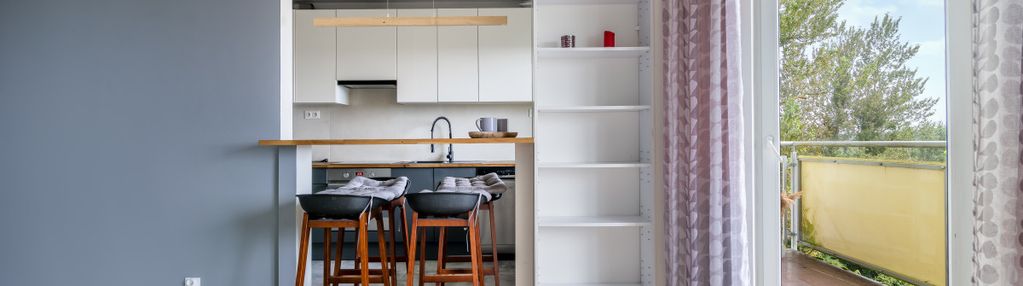 3 pokoje, balkon z widokiem na zieleń