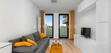 Jasne mieszkanie z balkonem | grzegórzki