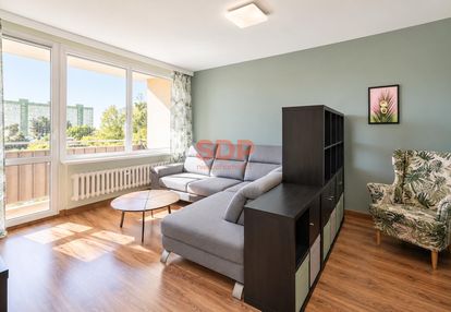 3 pokojowe mieszkanie na nowym dworze | balkon | komórka | wyposażone