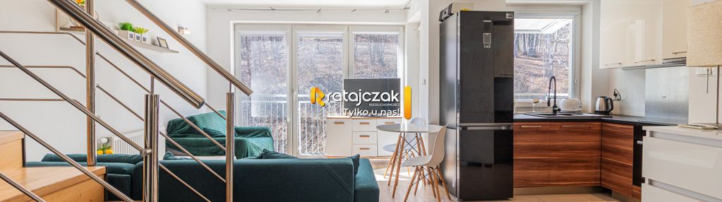 Dwupoziomowe | dwie łazienki | taras | z garażem