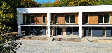 Nowoczesny apartament z tarasem w lasowicach