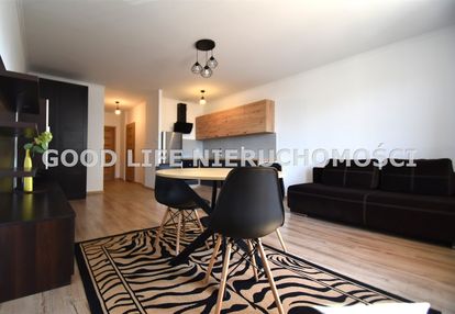 Po remoncie 2okoje 46m2, al. niepodległości