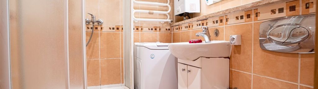Kawalerka z wnęką sypial.| balkon | os. beskidzkie