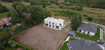 Bliźniak, 6 pokoi,działka 1500m2, smart home,173m2