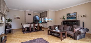 Przestronny dom z ogrodem| gdynia dąbrowa