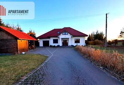 Komfortowy dom z klimatyzacją w dobrej lokalizacji