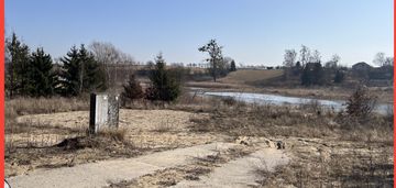 Urokliwa,na uboczu działka dobino, media,warunki.