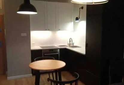 Nowoczesne 2 pokoje z balkonem i parkingiem