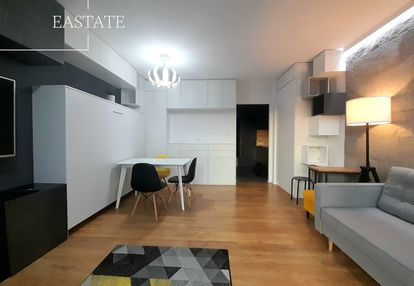 Jasne, ciche, z miejscem postojowym!