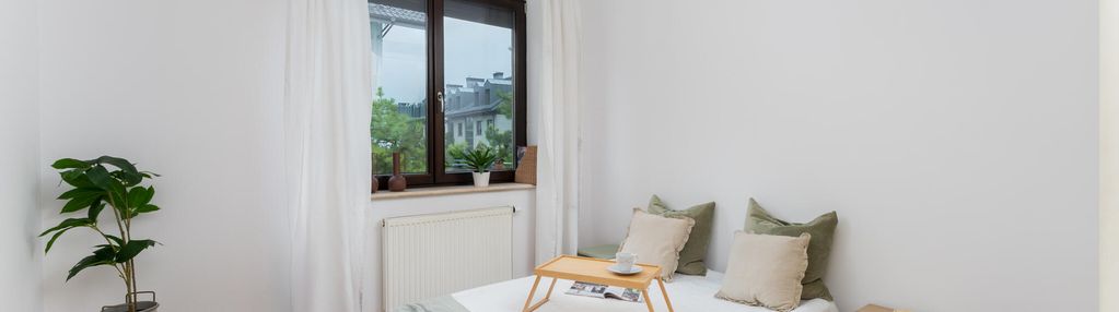 3-pokojowe mieszkanie z 30-o metrowym tarasem i miejscem parkingowym!