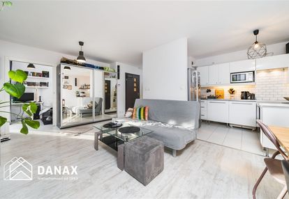 Pychowice/zakrzówek/ruczaj 2 pokoje balkon komórka