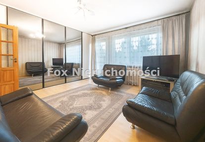 3 pokoje z dużym balkonem -1 piętro niski blok