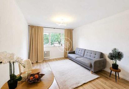 Blisko metra / przy lesie / gotowe do wprowadzenia