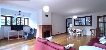 Apartament w luksusowym otoczeniu na zamknietej posesjiz ogrodem i garażem przy parku szczytnickim