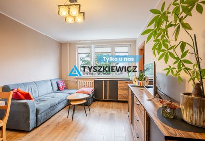 Mieszkanie 2 pokojowe na drugim piętrze