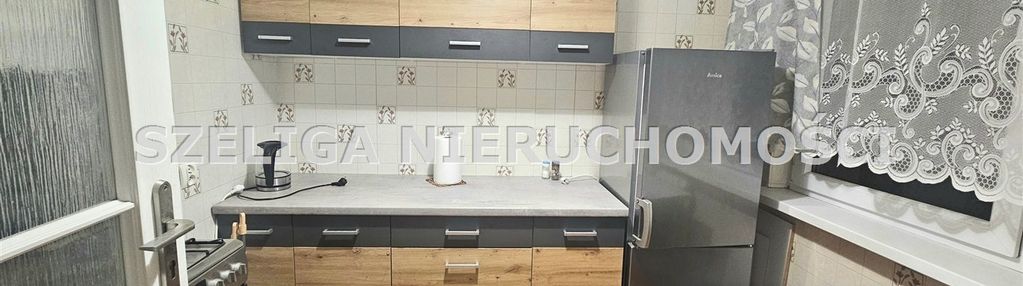 Osiedle wojskowe, c.o., c.w. z sieci, duży balkon