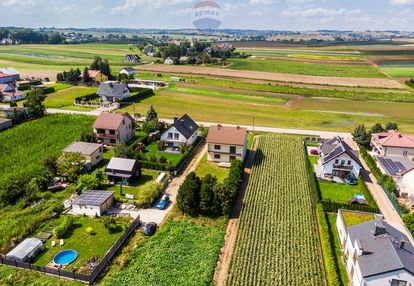 Dom z dużą działką