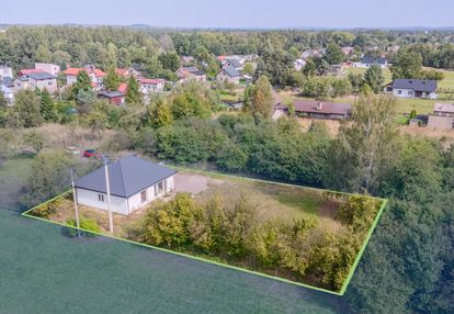 Dom (wolnostojący) na sprzedaż