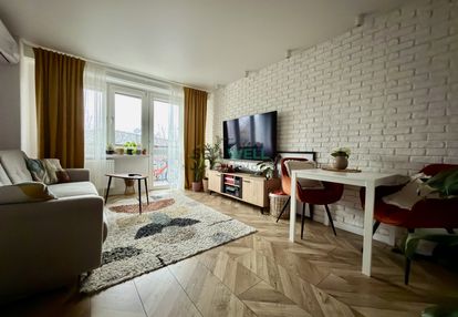 Komfortowe m3 po remoncie - widok na park