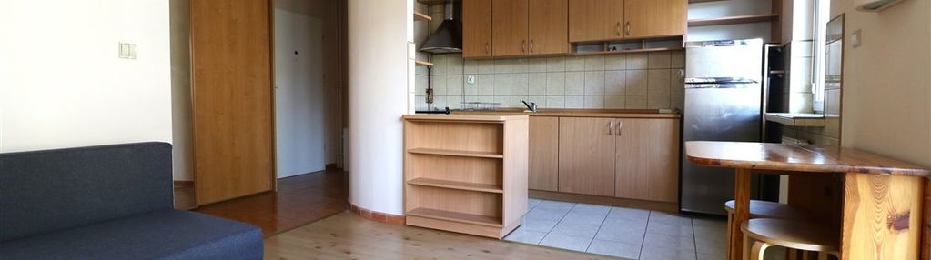 Prądnik biały, kawalerka z balkonem !