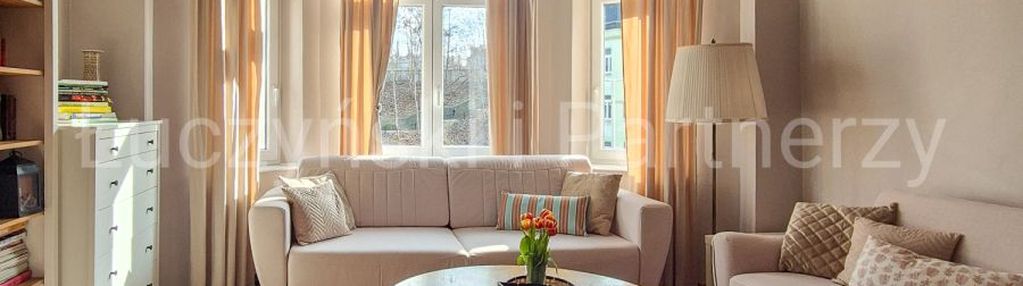 Rewelacyjne m4 z 2 balkonami