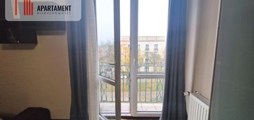 Duża kawalerka w sercu osiedla leśnego – 41 m²,