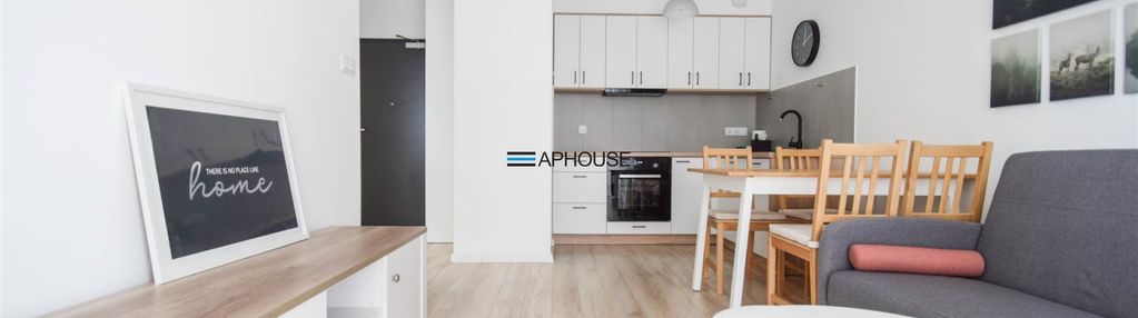 Wyposażone z balkonem i miejscem postojowym