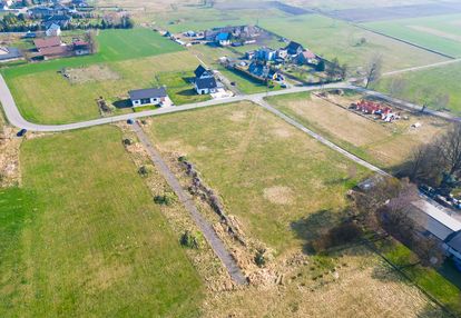 Nowe domy, zielona okolica