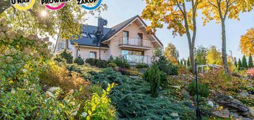 Komfortowa posiadłość, duża działka, ładny ogród