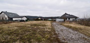 Działka z mpzp, pow. 818 m2, chęciny
