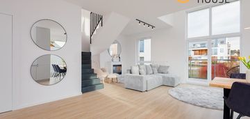 Dwupoziomowy apartament nad morzem