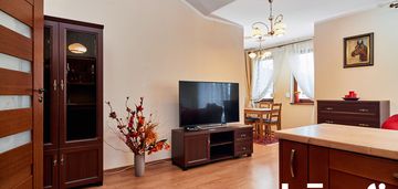 Ułańska | 3 pokoje, parking, 2x balkon